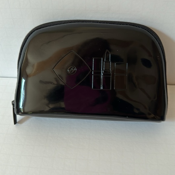 Chanel Cosmetic Case Black Vinyl Zip Around NWOT - Picture 2 of 6